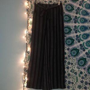 SIENNA SKY FLOWY PANTS!!🤩